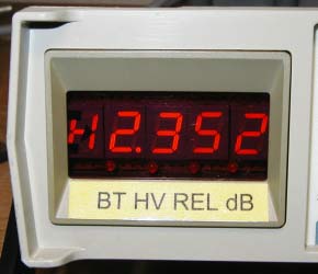 Fertiges LED-Displays im Gehäuse + 12,352 Volt